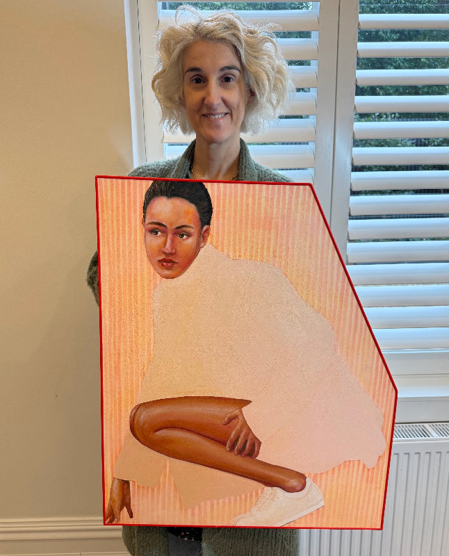 Artist_with_painting_diamond formation