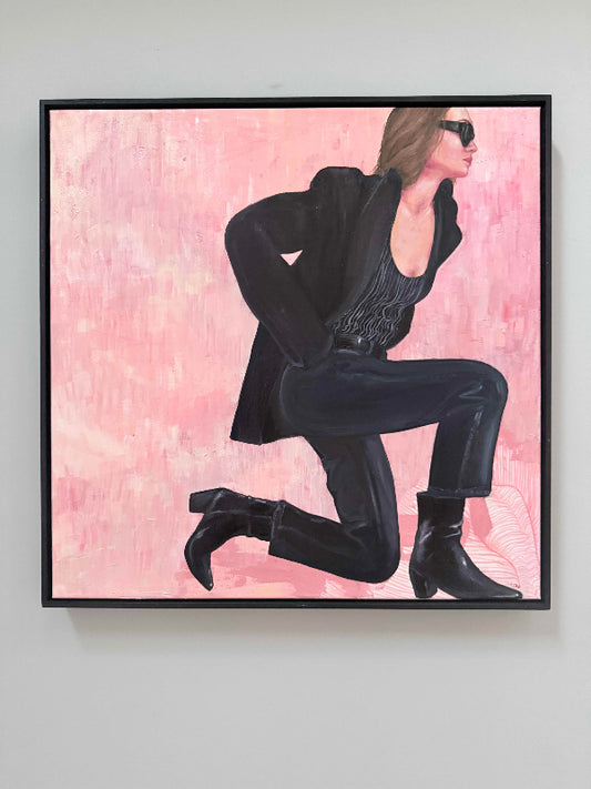Blackbelt_hanging-painting-woman_stylish-home_pink-black